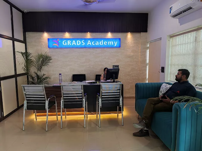 Grads Academy
