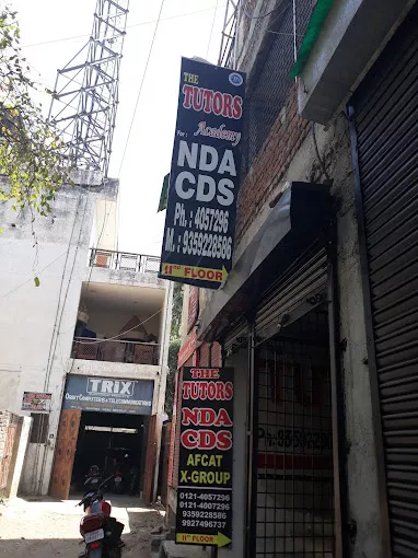 The Tutors Academ